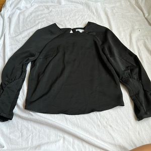 Women’s long sleeve blouse